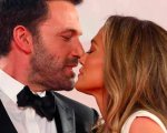 Jennifer Lopez scherza: 'Prima di sposare Ben Affleck avevo il disturbo post-traumatico da stress'
