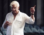 Maestro: Bradley Cooper ammette che interpretare il direttore d'orchestra Leonard Bernstein l'ha terrorizzato