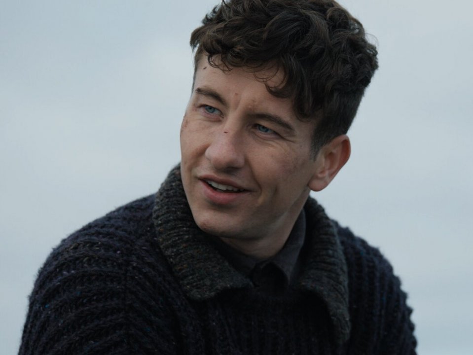 Barry Keoghan sfoggia il look di Ringo Starr: la trasformazione per il film sui Beatles