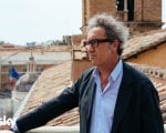 Il costumista di Paolo Sorrentino, Luca Canfora, 'non si è suicidato': la famiglia chiede riapertura del caso