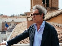 Il costumista di Paolo Sorrentino, Luca Canfora, 'non si è suicidato': la famiglia chiede riapertura del caso