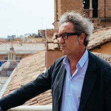 Call My Agent - Italia: Paolo Sorrentino in una scena del secondo episodio
