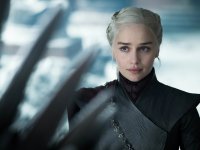 Emilia Clarke non guarda House of the Dragon: 'Mi dispiace, è troppo strano!'