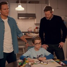 Ginny & Georgia: Paul, Austin e Gil in una scena della seconda stagione