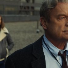 The God Committee: Kelsey Grammer in un primo piano