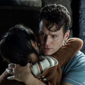 Bussano alla porta: una scena del film