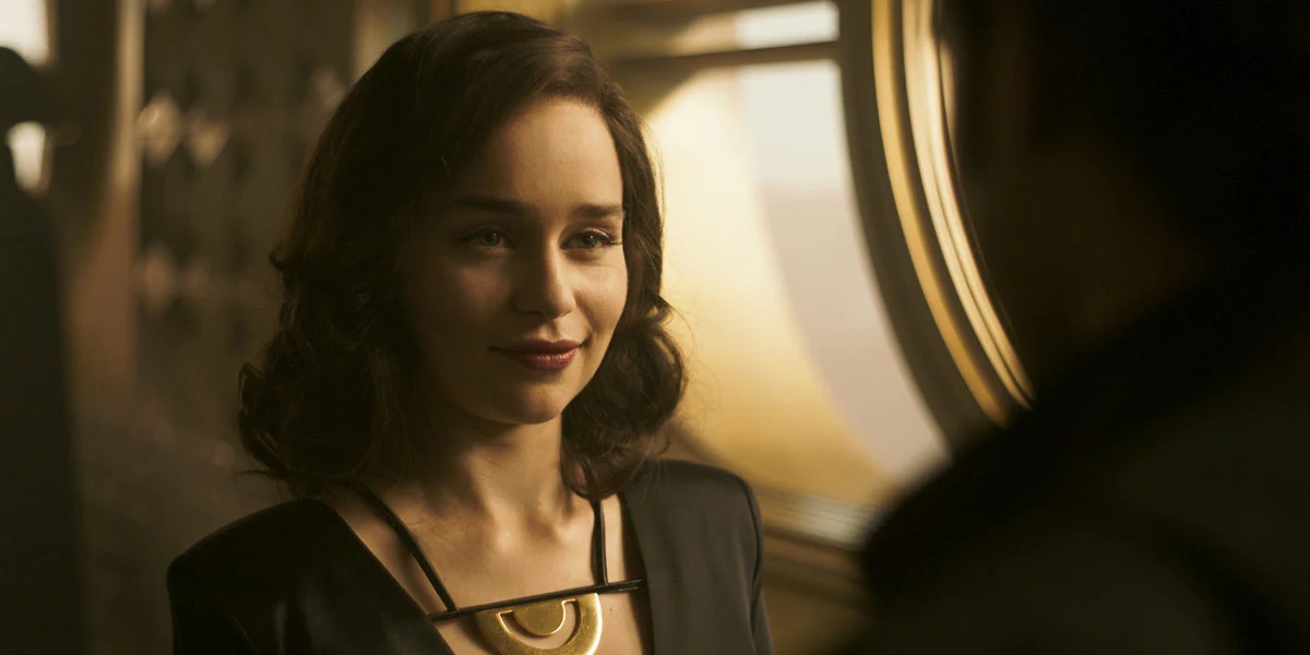Star Wars: Emilia Clarke tornerà nei panni di Qi'Ra? L'attrice risponde