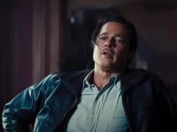 Babylon: un poster di Jackass 4 nella vecchia Hollywood? L'errore in una scena del film di Damien Chazelle