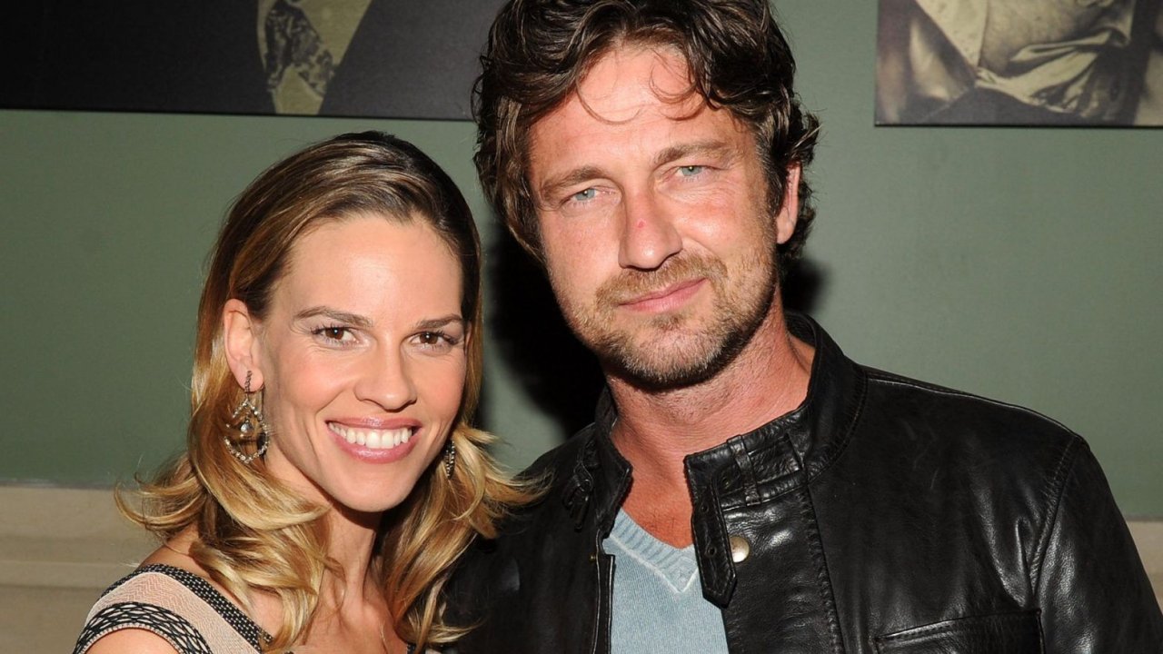 Gerard Butler: "I almost killed Hilary Swank on the set of PS I Love You"