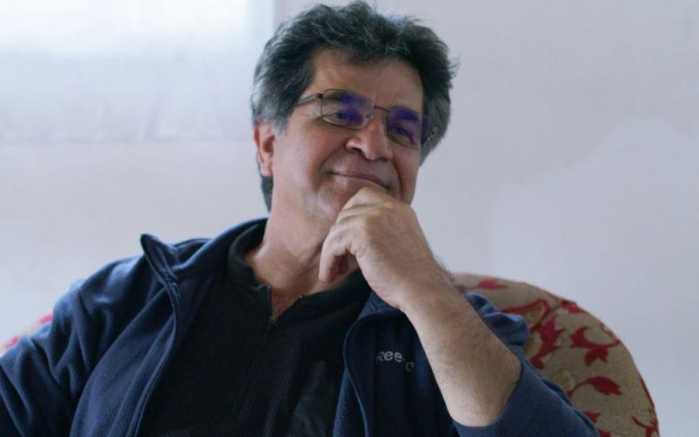 Jafar Panahi: Wife shares new call for director's release