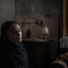 Profeti: Isabella Nefar in una scena del film