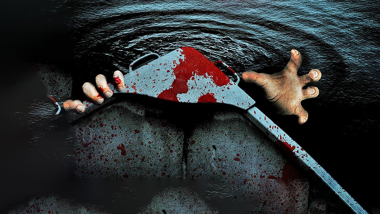 Beneath, la recensione: quella creatura in fondo al lago