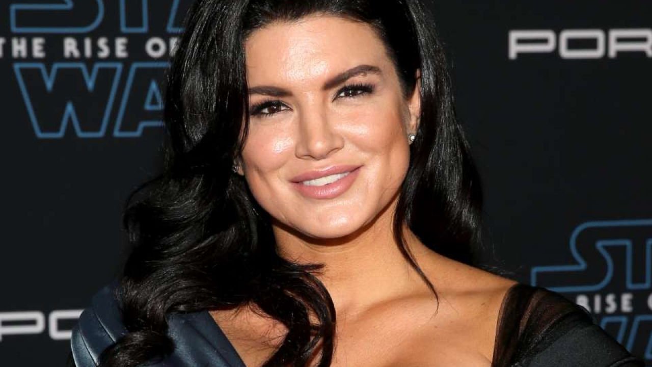 Gina Carano condivide le parole di Anna Frank per il Giorno della Memoria, ma viene accusata di ipocrisia