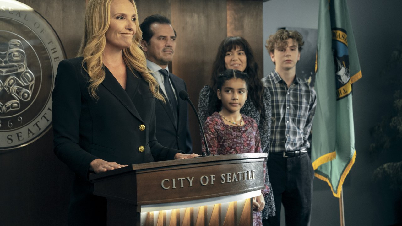 The Power: le prime immagini della nuova serie, in esclusiva su Prime Video a marzo