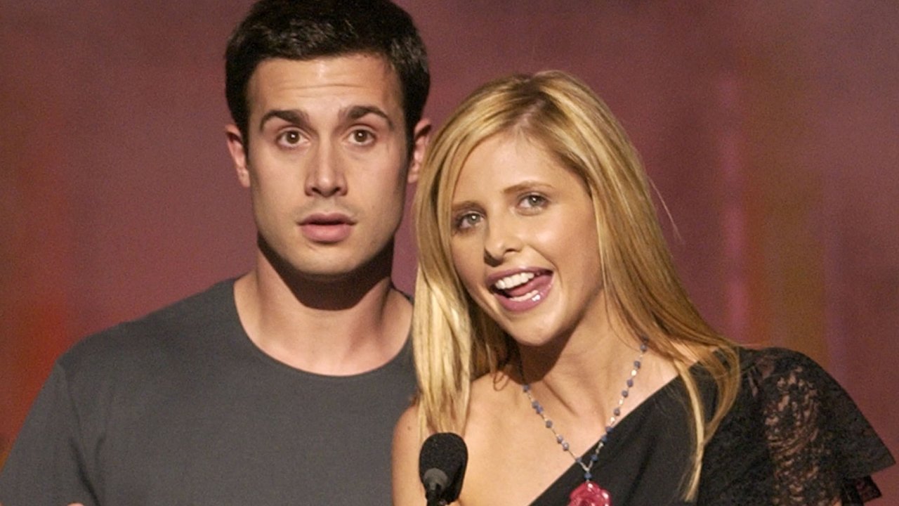 Sarah Michelle Gellar: Il Sesto Senso ha quasi messo a rischio il suo matrimonio con Freddie Prinze Jr