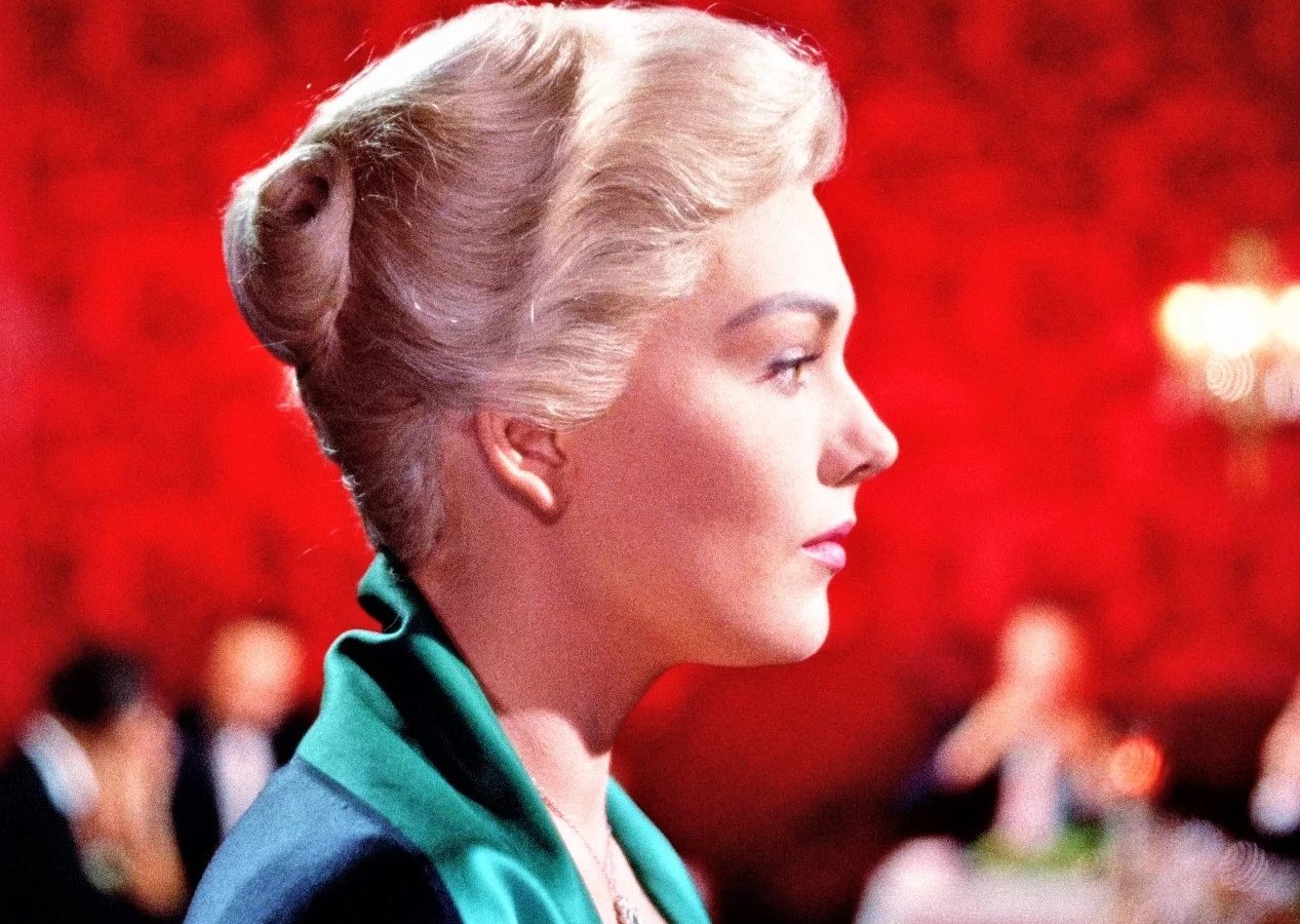 Il profilo di Kim Novak in La donna che visse due volte