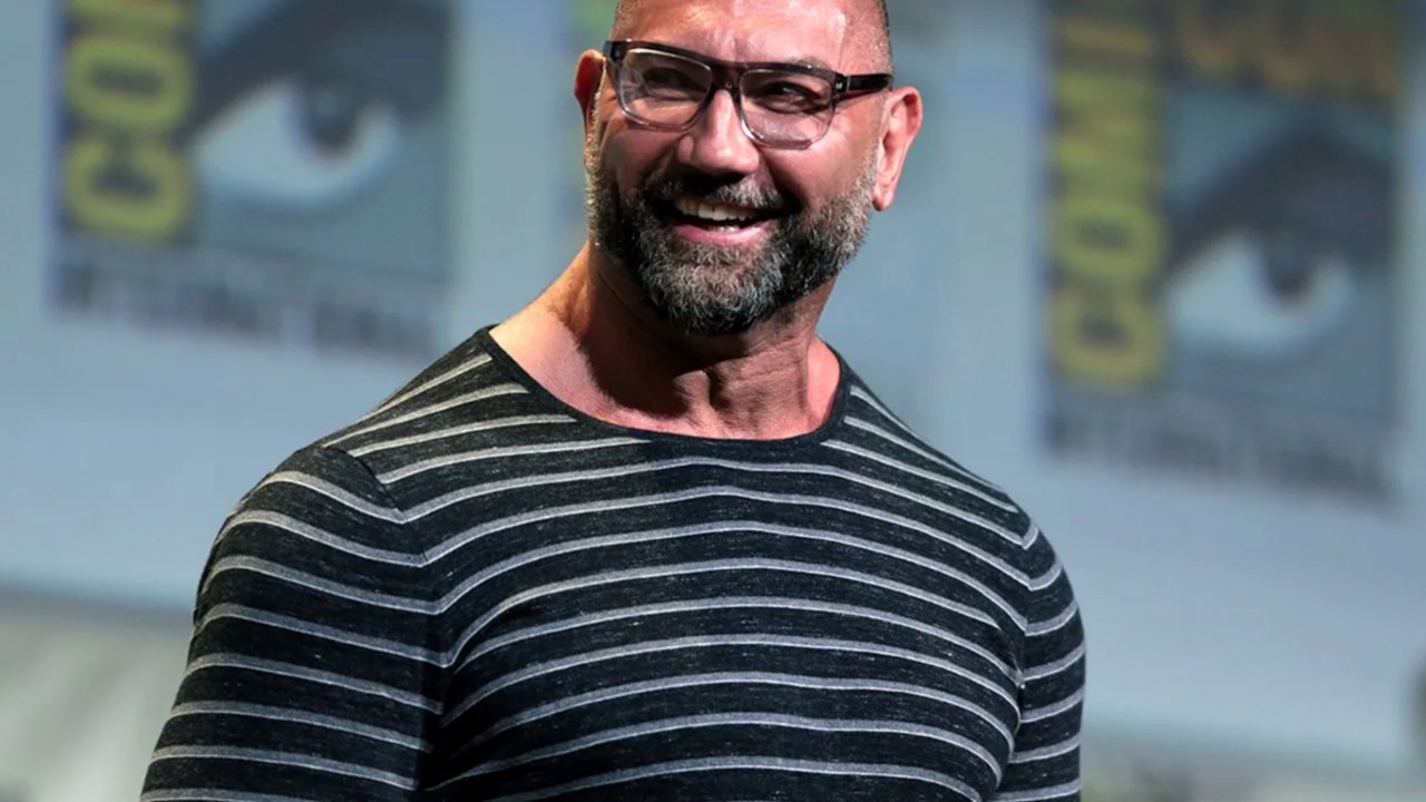 Dave Bautista vuole recitare in una romcom: 'Non mi chiamano mai, ma sono così brutto?'