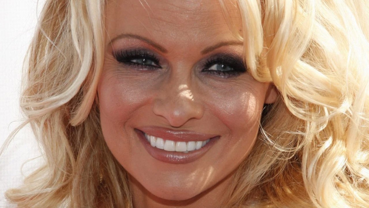Pam & Tommy, Pamela Anderson is furious: "They should have asked my permission"