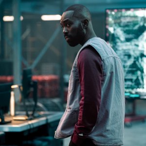 Progetto Lazarus 2: Paapa Essiedu in una prima immagine della seconda stagione della serie