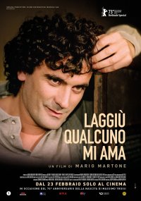Locandina di Laggiù qualcuno mi ama