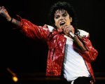 Michael Jackson, il regista di Leaving Neverland condanna il biopic: 'Glorifica uno stupratore'
