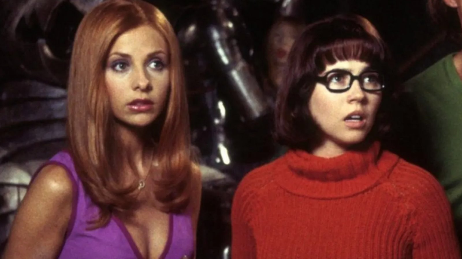 Scooby Doo, Sarah Michelle Gellar sul film: 'Il focoso bacio gay tra Velma e Daphne fu tagliato'