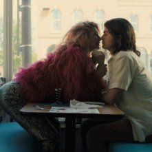Marmalade: Joe Keery e Camila Morrone nella prima foto del film