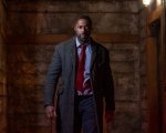 Luther: Verso l'inferno, Idris Elba non è più un poliziotto nel trailer del film Netflix