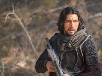 65: Adam Driver contro i dinosauri nell'esplosivo spot del Super Bowl!