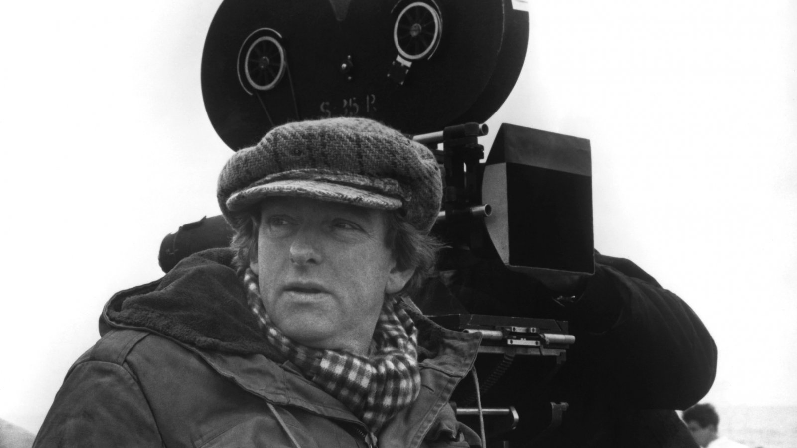 Hugh Hudson, regista di Momenti di Gloria, è morto a 86 anni