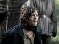 The Walking Dead: Daryl Dixon, nuove immagini dal set ci mostrano Norman Reedus e un altro personaggio