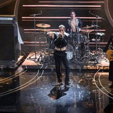 Sanremo 2023: i Maneskin, ospiti della terza serata, sul palco dell'Ariston