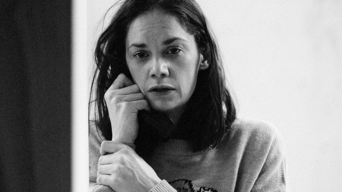 Ruth Wilson tenta l'impresa: ripeterà la stessa scena a teatro per 24 ore!