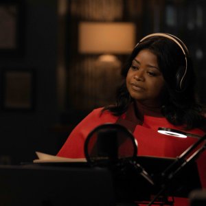 Truth Be Told: Octavia Spencer in una scena