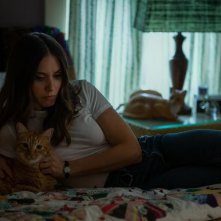 Mi ricorda qualcuno: Alison Brie in una scena del film
