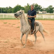 Tulsa King: Sylvester Stallone a cavallo nel ranch