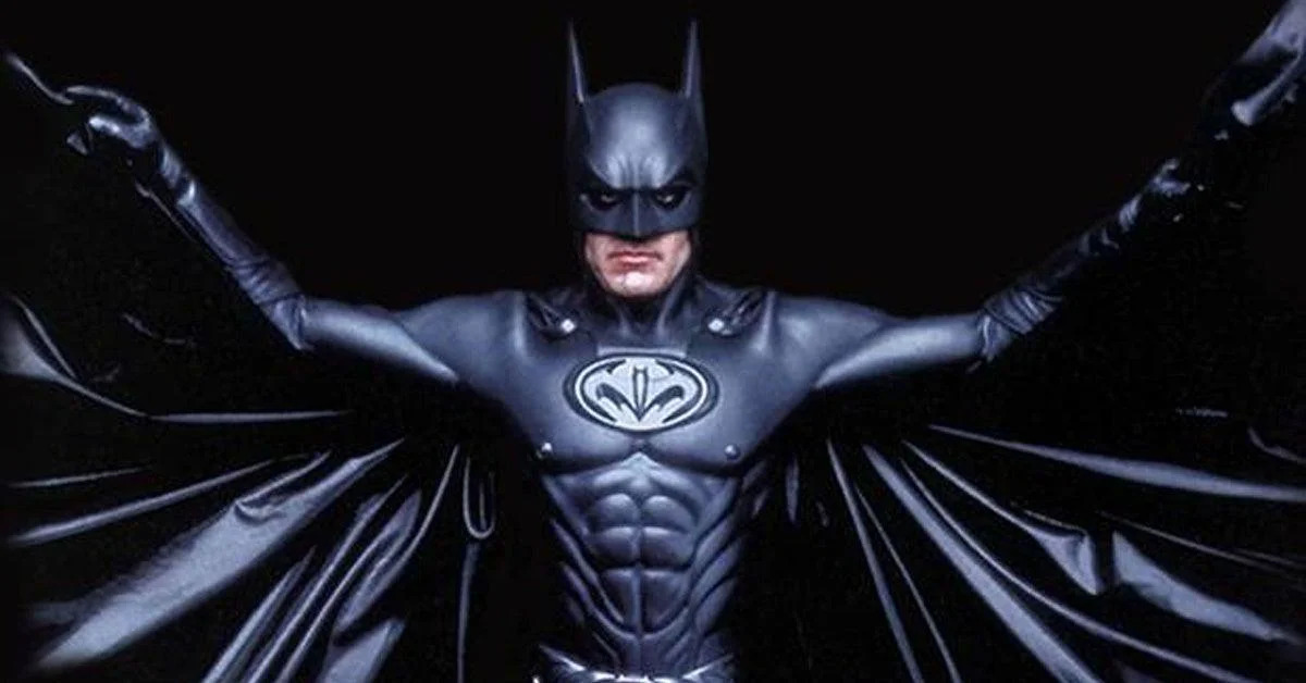 DCU, James Gunn commenta i rumor sul ritorno di George Clooney come Batman