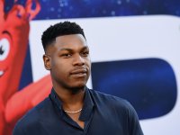 John Boyega risponde al rifiuto di Idris Elba di definirsi un attore nero: 'Dobbiamo agire su chi etichetta'