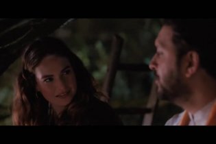 What's Love? - Trailer Italiano