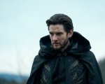 Tenebre e ossa 2: la nuova clip con Ben Barnes anticipa il ritorno dell'Oscuro