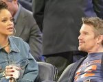 Ethan Hawke, dopo il Super Bowl, ricorda il suo incontro con Rihanna sperando che il figlio lo perdoni