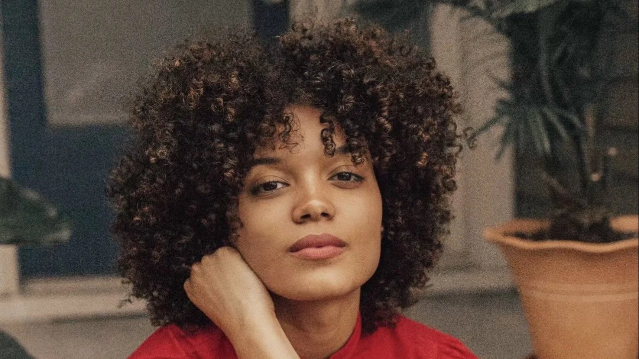 Metropolis: Briana Middleton nel cast della serie di Sam Esmail per Apple TV+