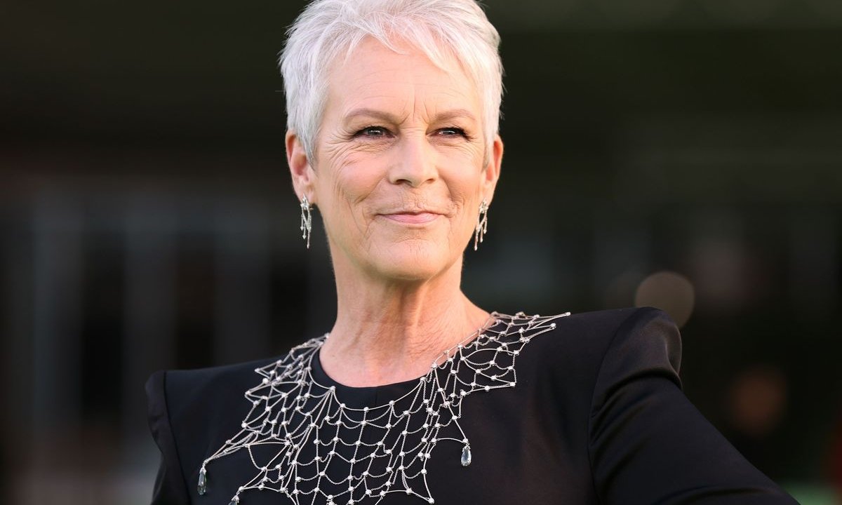 Jamie Lee Curtis: 'Sono una candidata all'Oscar che promuove uno yogurt che fa andare di corpo'