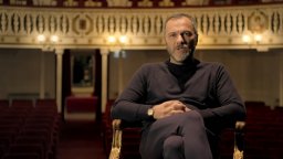 Buon compleanno Massimo - Clip 'Il Dialetto Di Troisi'