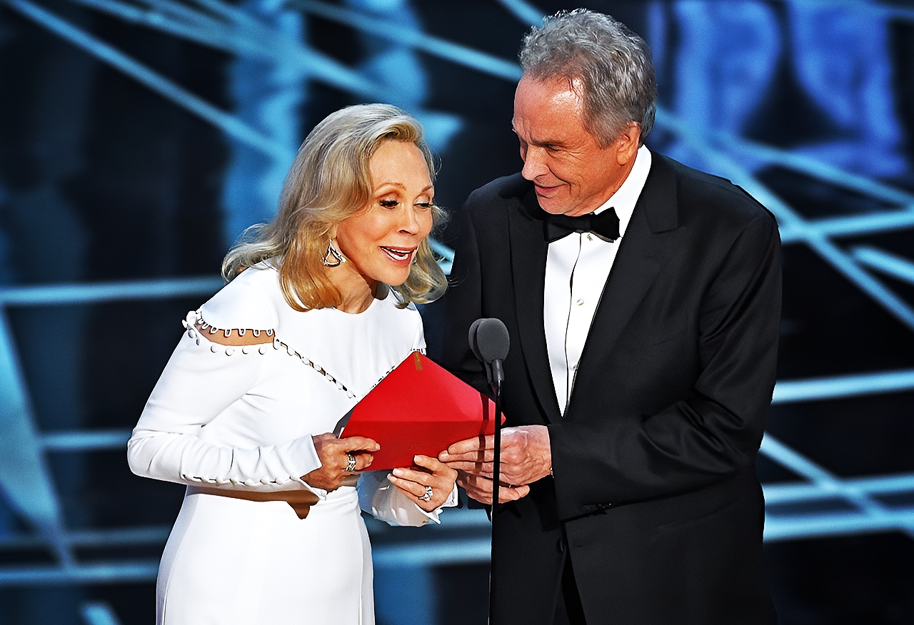 Oscar: i momenti shock della cerimonia, da La La Land al rifiuto di Marlon Brando