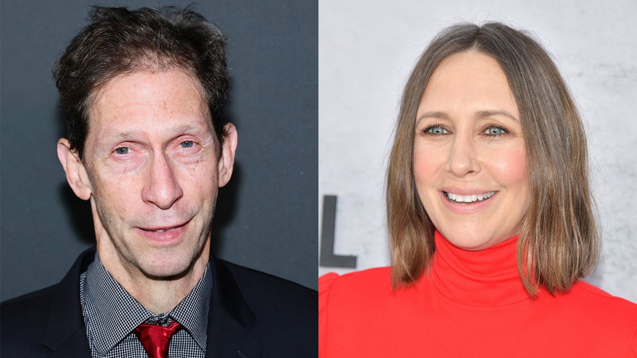 The Leader: Tim Blake Nelson e Vera Farmiga nel film sulla setta Heaven's Gate