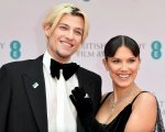 Jon Bon Jovi: il figlio Jake diventa attore, sarà nel cast della commedia Rockbottom