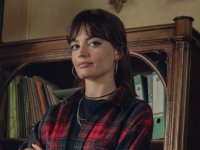 Sex Education: Emma Mackey lascerà la serie dopo la quarta stagione