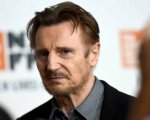 Liam Neeson ha rifiutato il ruolo di James Bond su richiesta della moglie: 'Se lo interpreti non ci sposeremo'