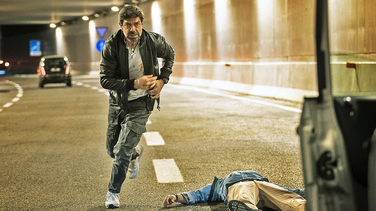 L’ultima notte di Amore, Pierfrancesco Favino: 'Da spettatore amo vedere un attore perdersi nel suo ruolo'